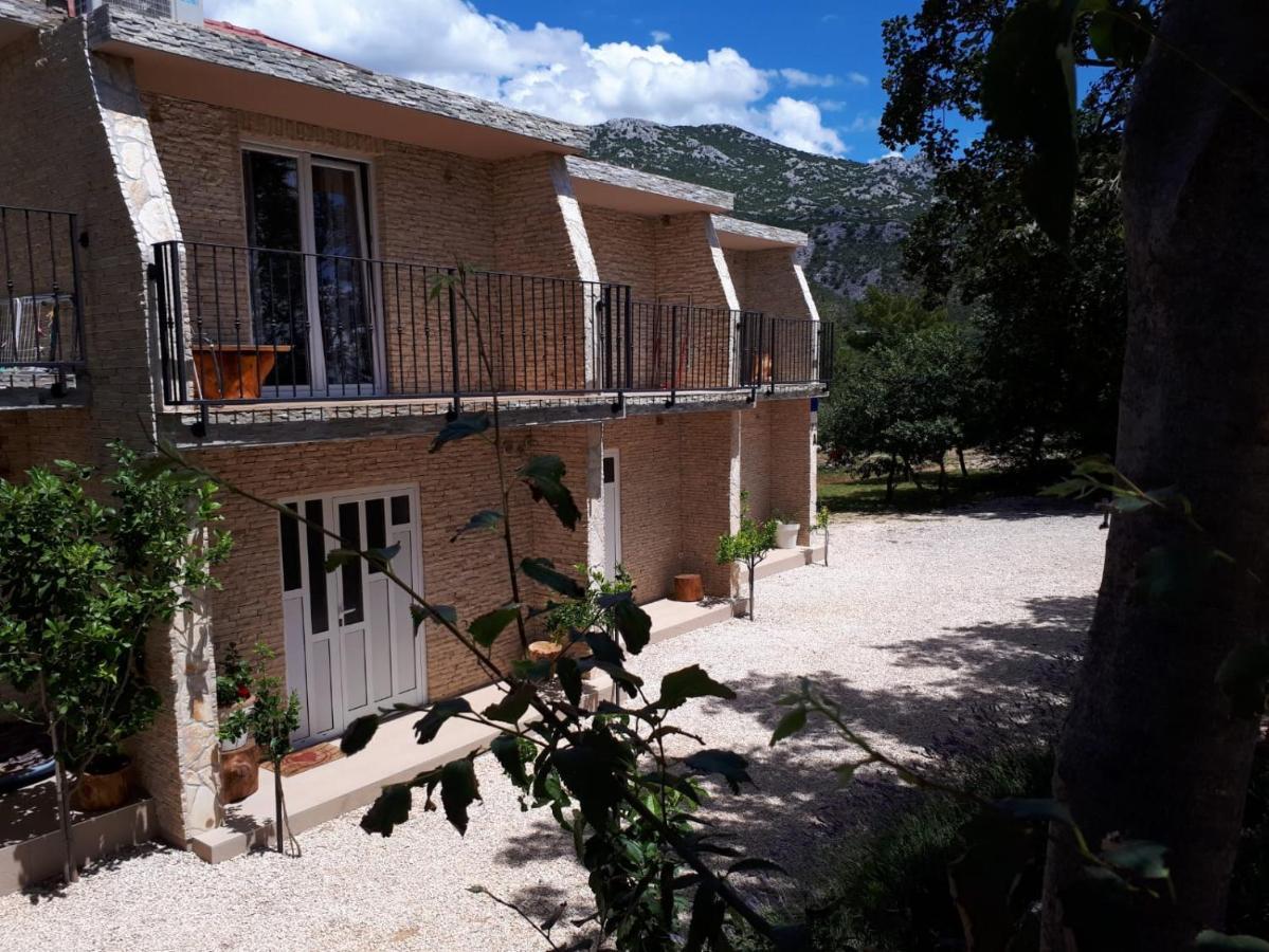 Ferienwohnung Amanda C Starigrad Paklenica Exterior foto